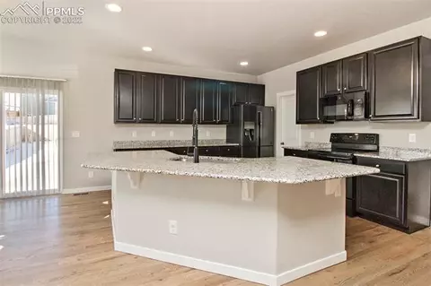 10092 Moorcroft Dr, Peyton, CO 80831 photo 10
