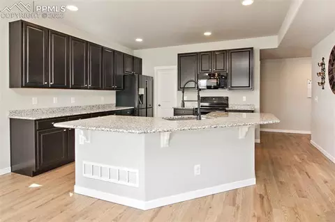 10092 Moorcroft Dr, Peyton, CO 80831 photo 9