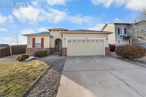 4134 Knollvale Dr, Colorado Springs, CO 80922