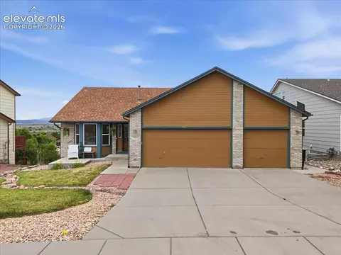 8864 Monterey Way, Fountain, CO 80817