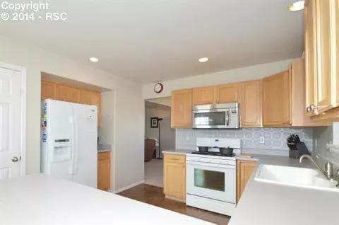 8425 Saddleman Rd, Peyton, CO 80831 photo 2
