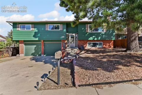 2920 Garmish Pl, Colorado Springs, CO 80918