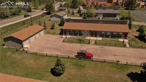 620 Forest Edge Rd, Woodland Park, CO 80863