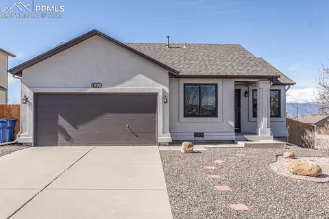 1998 Tee Post Ln, Colorado Springs, CO 80951