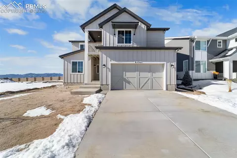 8592 Noreen Falls Dr, Colorado Springs, CO 80924