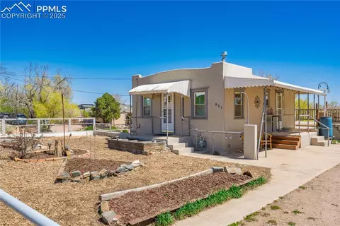 831 Manitou Blvd, Colorado Springs, CO 80904