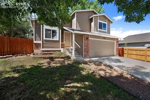 420 Blossom Field Rd, Fountain, CO 80817