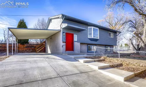 1829 N Queens Ave, Pueblo, CO 81001