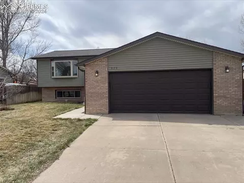 523 Redwood Cir, Berthoud, CO 80513