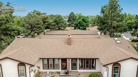 406 Valley Hi Cir #B, Colorado Springs, CO 80910