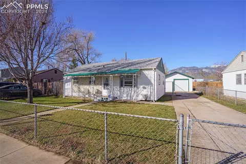 541 E Saint Elmo Ave, Colorado Springs, CO 80905