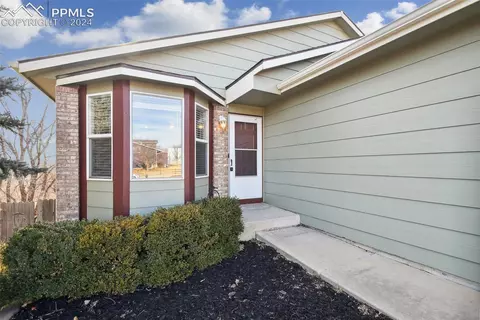 529 Autumn Pl, Fountain, CO 80817