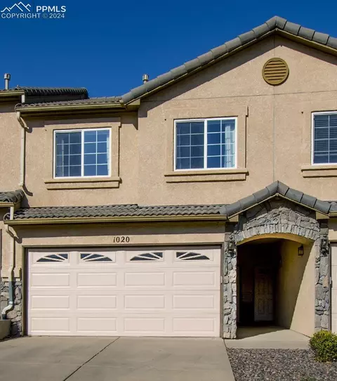 1020 Cheyenne Villas Pt, Colorado Springs, CO 80906