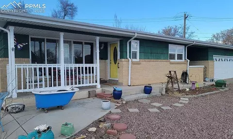 115 Cleveland St, Pueblo, CO 81004