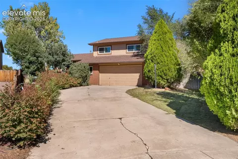 120 Comanche Ct, Fountain, CO 80817