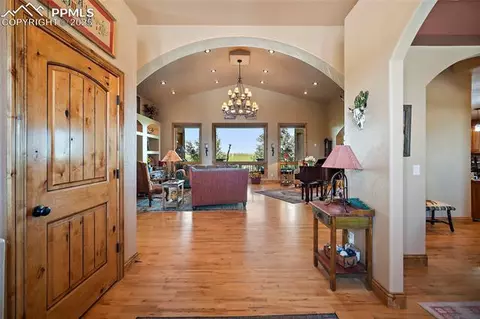 21525 Elk Meadows Cir, Elbert, CO 80106 photo 4