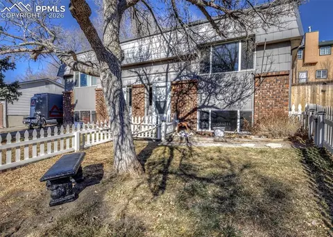 1174 Magnolia St, Colorado Springs, CO 80907