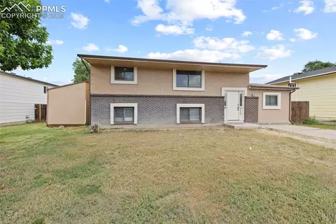 535 Avenida Del Cielo Na Na, Fountain, CO 80817