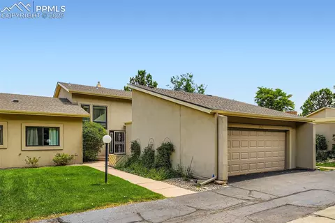 352 Blue Windsor Ln, Colorado Springs, CO 80906