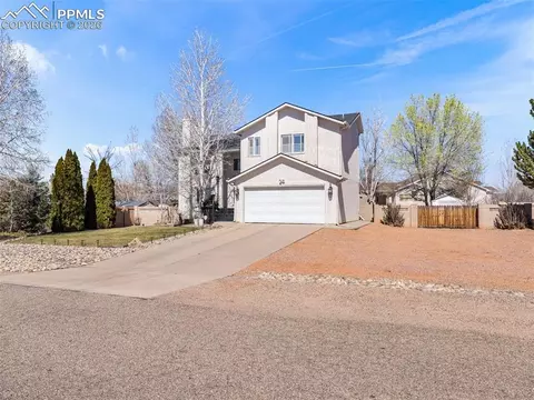 473 W Archer Dr, Pueblo West, CO 81007