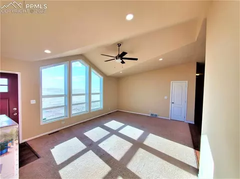 940 Sengbeil Rd, Yoder, CO 80864 photo 2