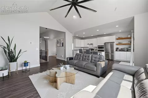 Living - 10274 Beckham St, Peyton, CO 80831 photo 2 of 4