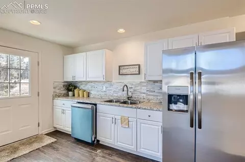 61 Stripling Ln, Divide, CO 80814 photo 4