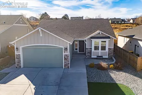 2662 Pony Club Ln, Colorado Springs, CO 80922