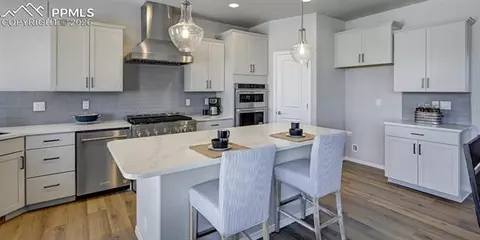 366 Hardstone Dr, Monument, CO 80132 photo 2