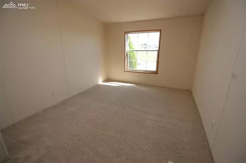 6424 Southfork Dr, Peyton, CO 80831 photo 9