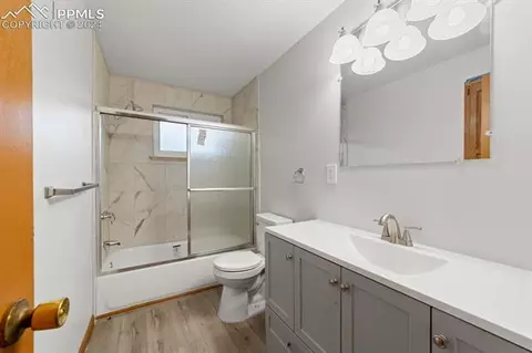 554 Quentin St, Aurora, CO 80011 photo 17