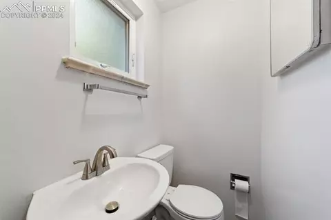554 Quentin St, Aurora, CO 80011 photo 22