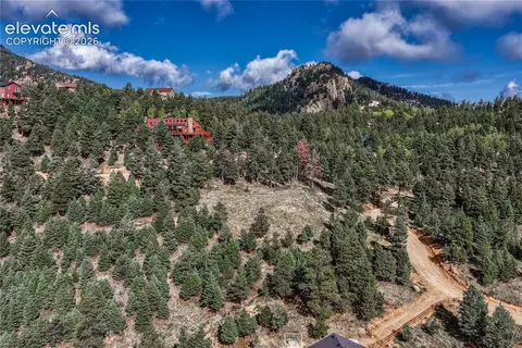 290 Earthsong Way, Manitou Springs, CO 80829