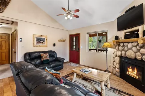 Living - 391 Timber Ridge Rd, Divide, CO 80814 photo 2 of 3