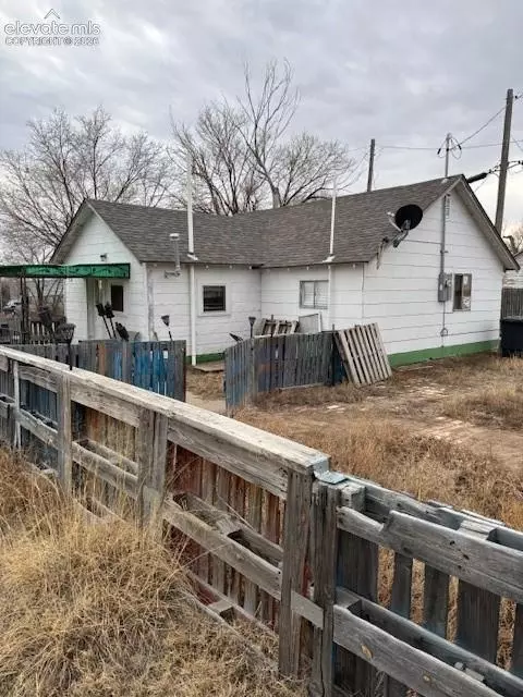 524 Iowa St, Sugar City, CO 81076