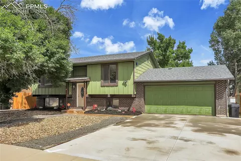 1875 Shawnee Dr, Colorado Springs, CO 80915