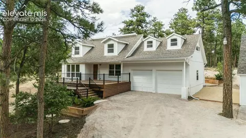11665 Greentree Rd, Colorado Springs, CO 80908