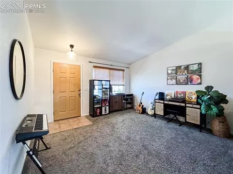 7004 Red Sunset Dr, Colorado Springs, CO 80923