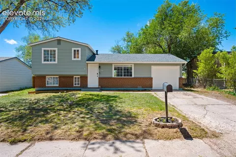 7115 White Mountain Dr, Colorado Springs, CO 80915