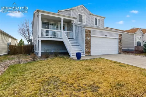 6654 Harvey Ln, Colorado Springs, CO 80923