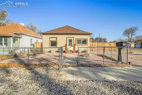 2628 Cedar St, Pueblo, CO 81004