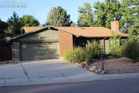 890 Red Mesa Dr, Colorado Springs, CO 80906