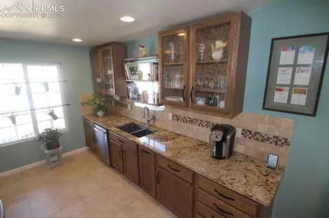 12814 Pine Valley Cir, Peyton, CO 80831 photo 10