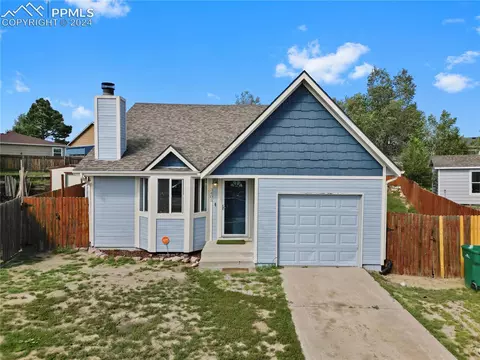 3405 Briarknoll Dr, Colorado Springs, CO 80916