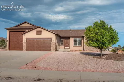 11824 Black Hills Dr, Peyton, CO 80831