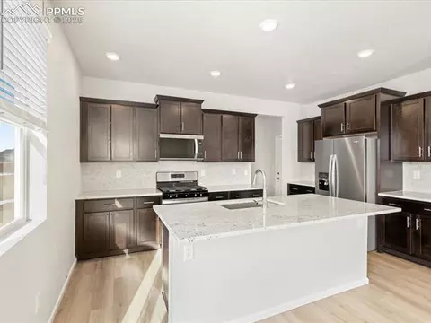 13435 Valley Peak Dr, Peyton, CO 80831 photo 8