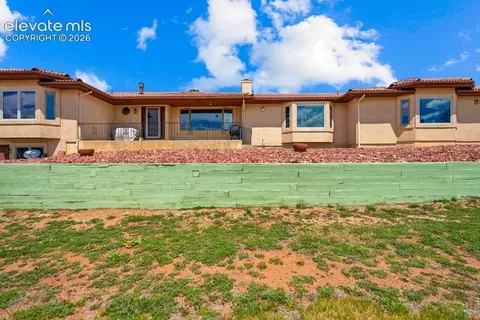 380 Scrub Oak Cir, Monument, CO 80132