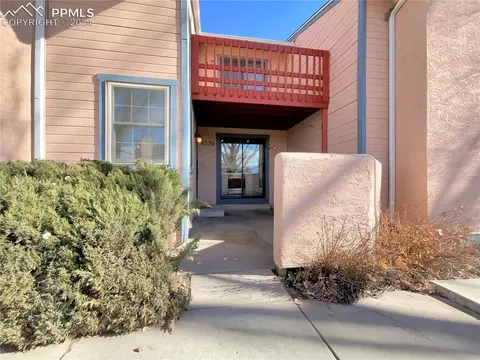 6530 Apex Ct, Colorado Springs, CO 80911