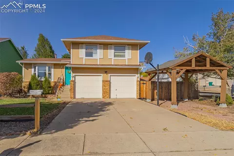 4590 Sunnyhill Dr, Colorado Springs, CO 80916