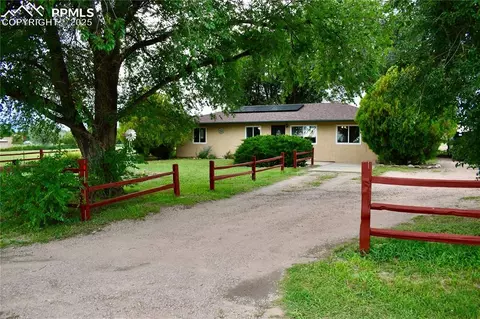 525 D St, Penrose, CO 81240